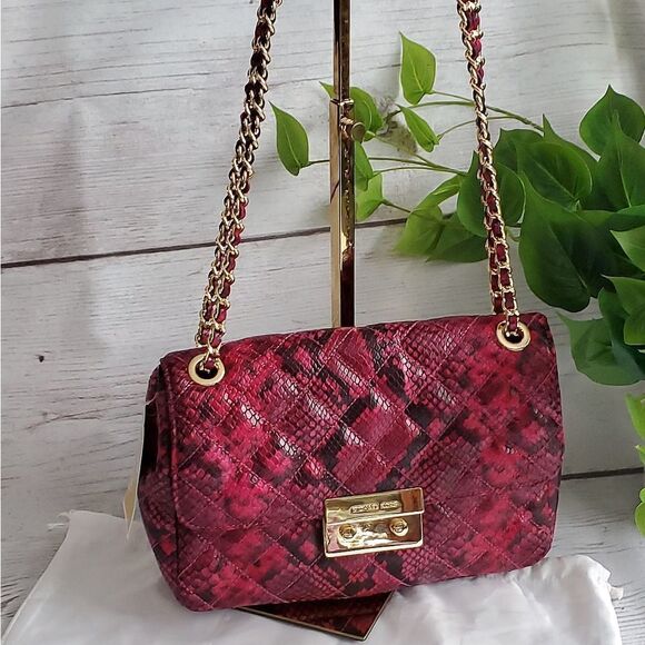 MICAHEL Michael Kors RETAIL Fucshia Snakeskin Crossbody - Picture 6 of 16